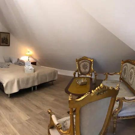 Maison d'hôtes Mazurski Dworek Gledy Łukta