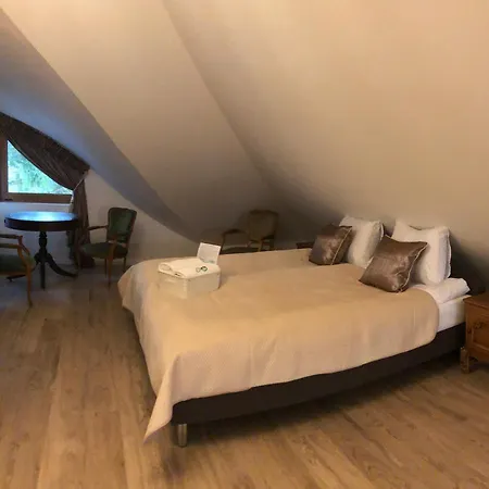 Mazurski Dworek Gledy Maison d'hôtes Łukta