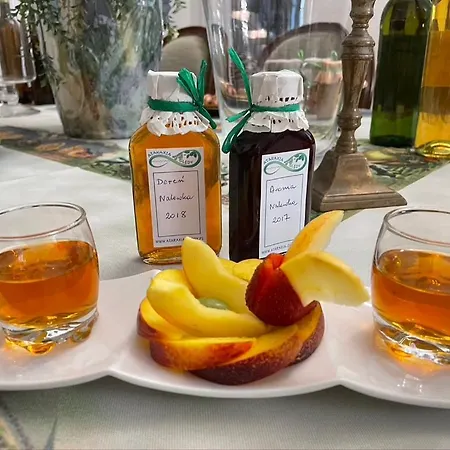 Mazurski Dworek Gledy Maison d'hôtes Łukta
